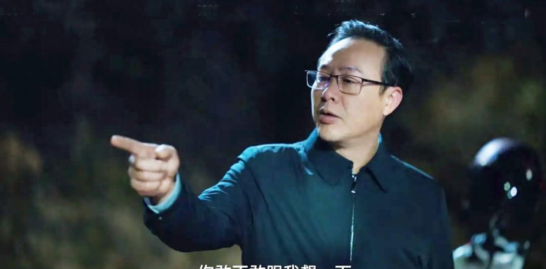 有沒有什么關(guān)于黑色的游戲名_游戲五黑名字_名字有黑暗的游戲