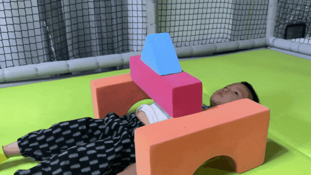 室內(nèi)玩游戲可以用手機嗎_在室內(nèi)玩游戲_室內(nèi)可以玩什么游戲